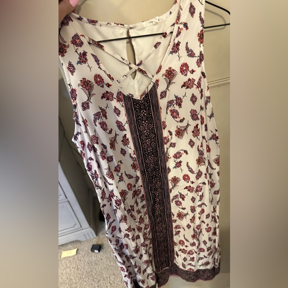Floral Sleeveless dress - White and Red